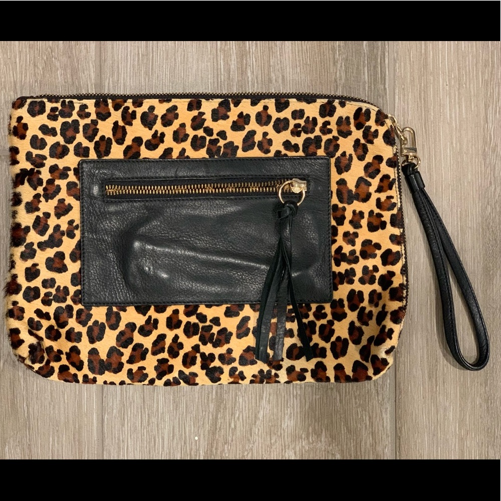 Animal print wristlet/clutch